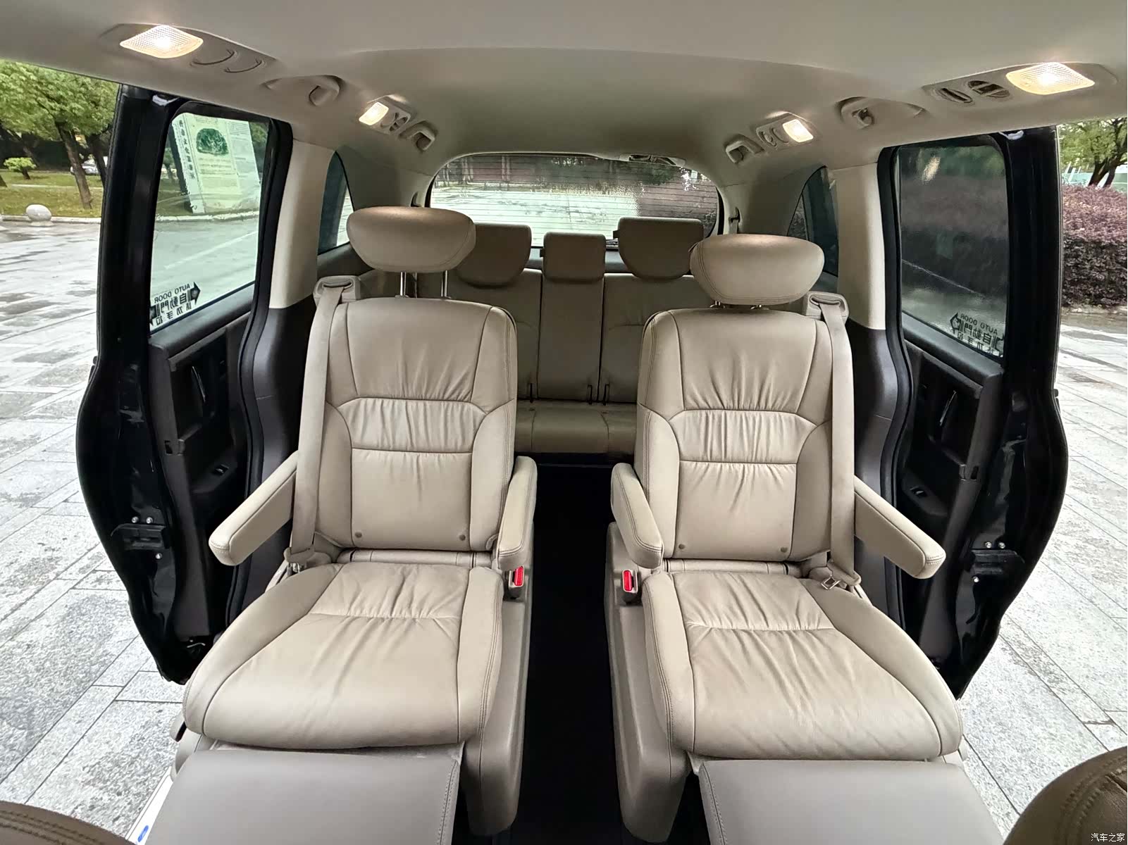 Honda Odyssey, 2015 14