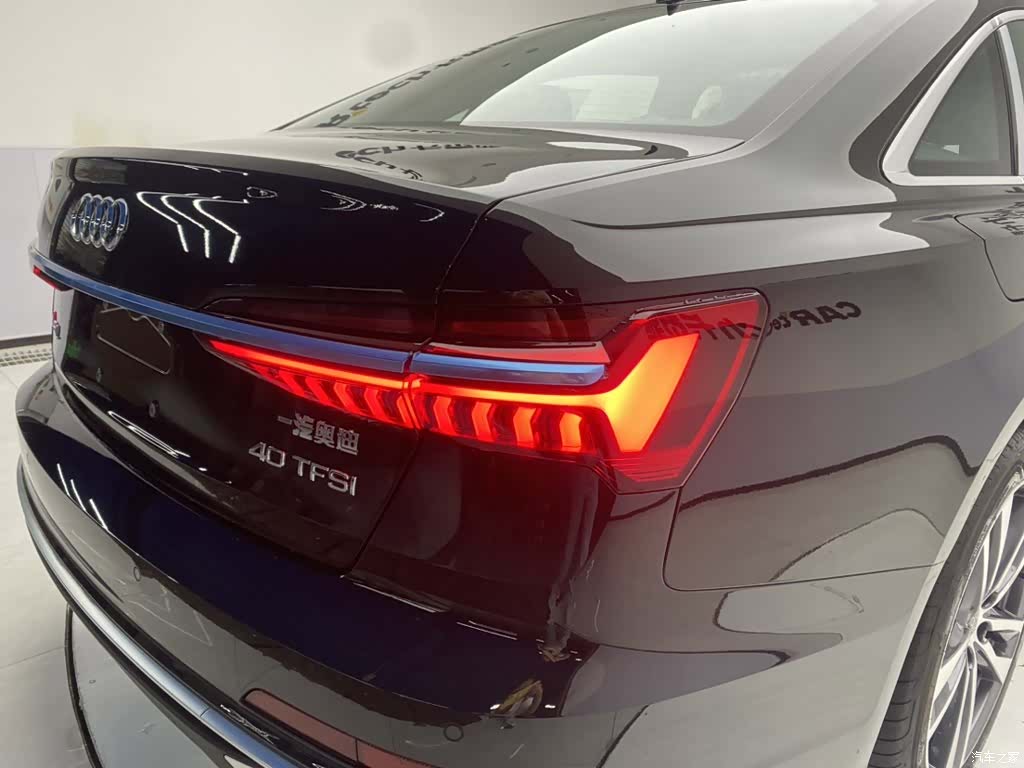 Audi A6L, 2025 10
