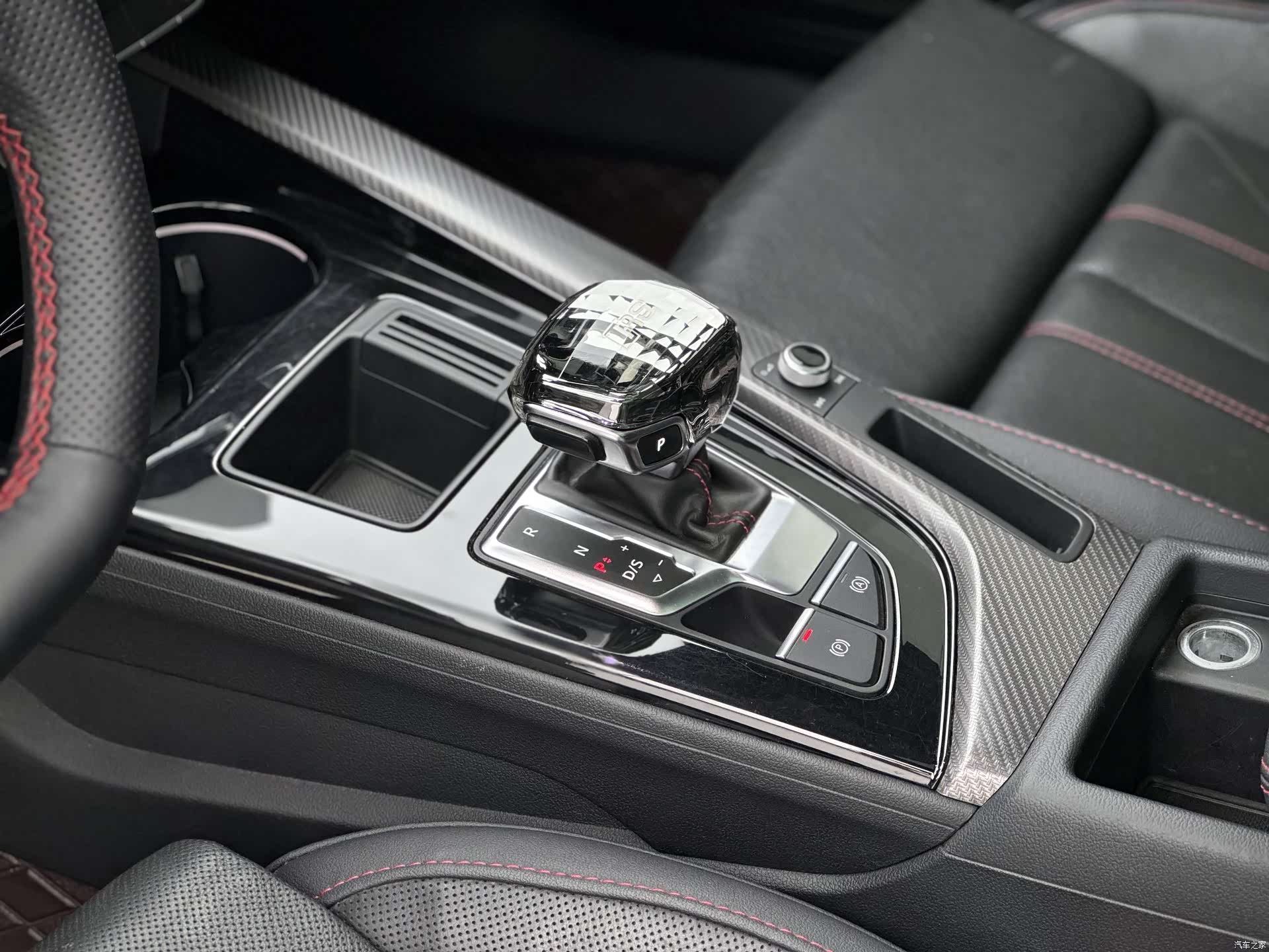 Audi A4L, 2022 11