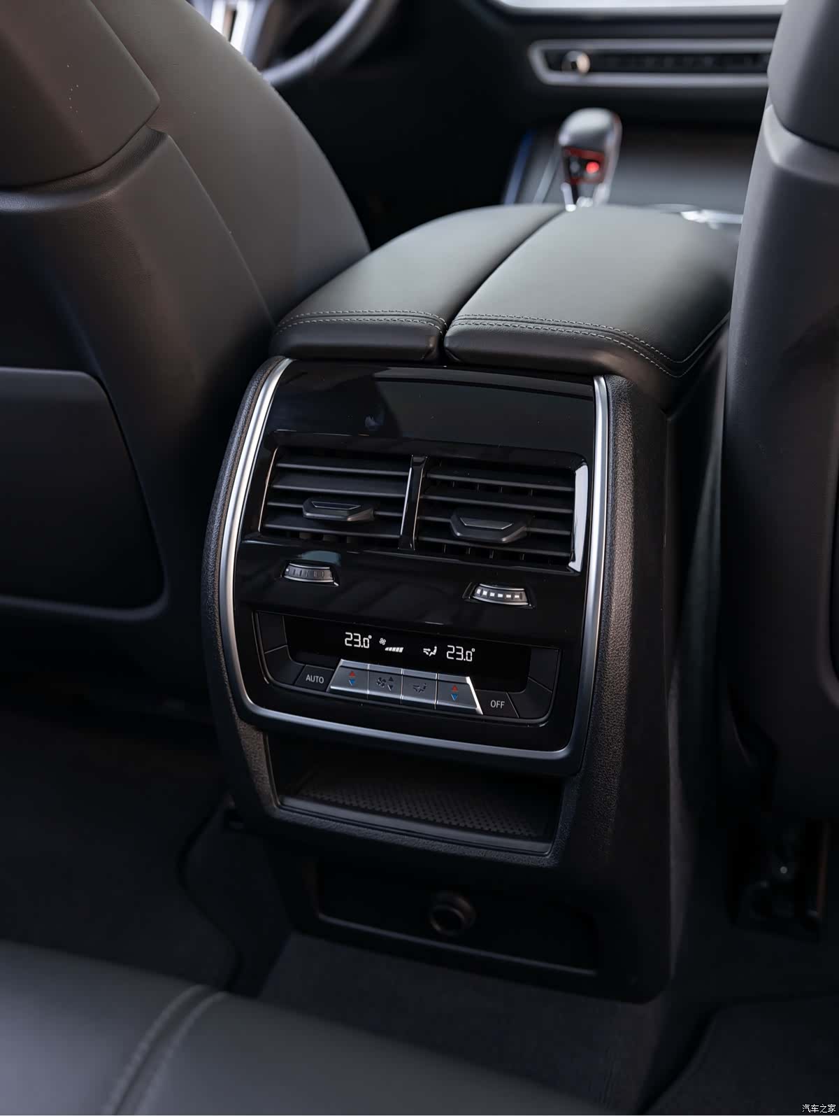 BMW X5, 2023 23