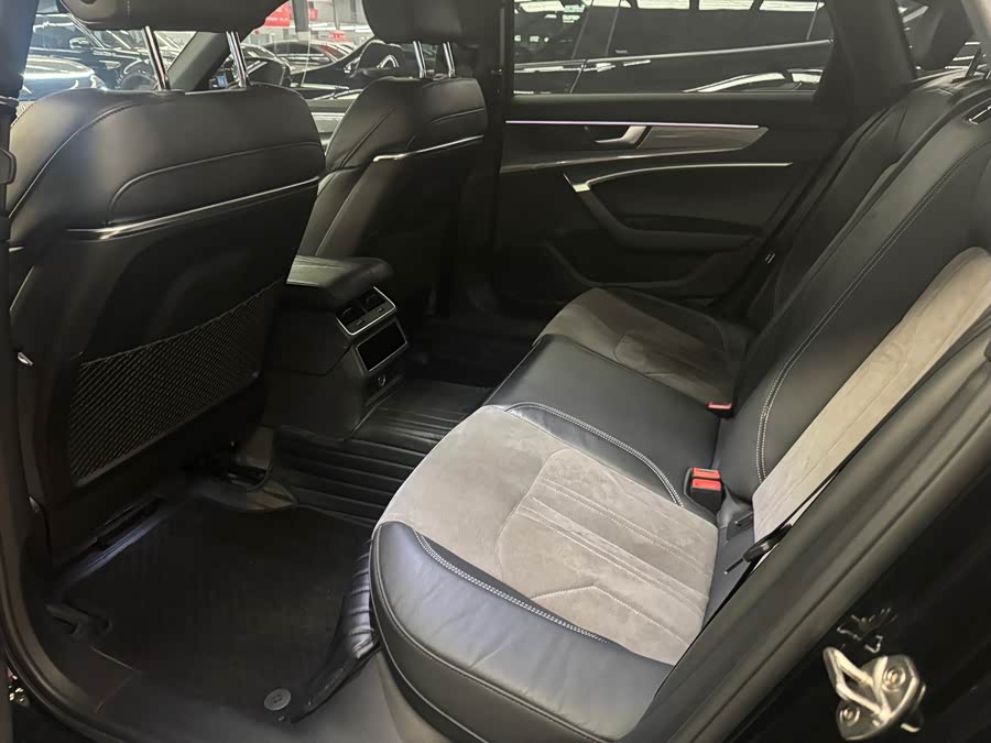 Audi A6L 2022, фото 9