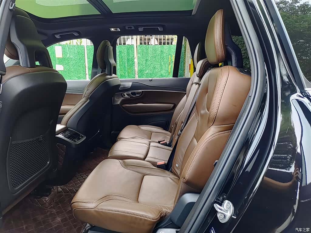 Volvo XC90, 2022 8