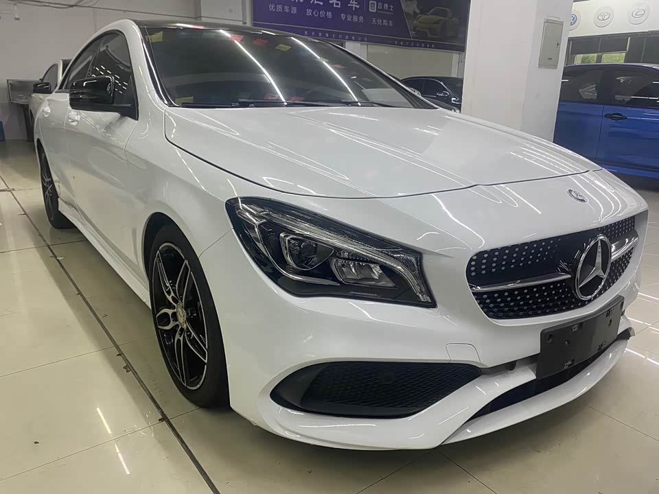 Mercedes-Benz CLA
