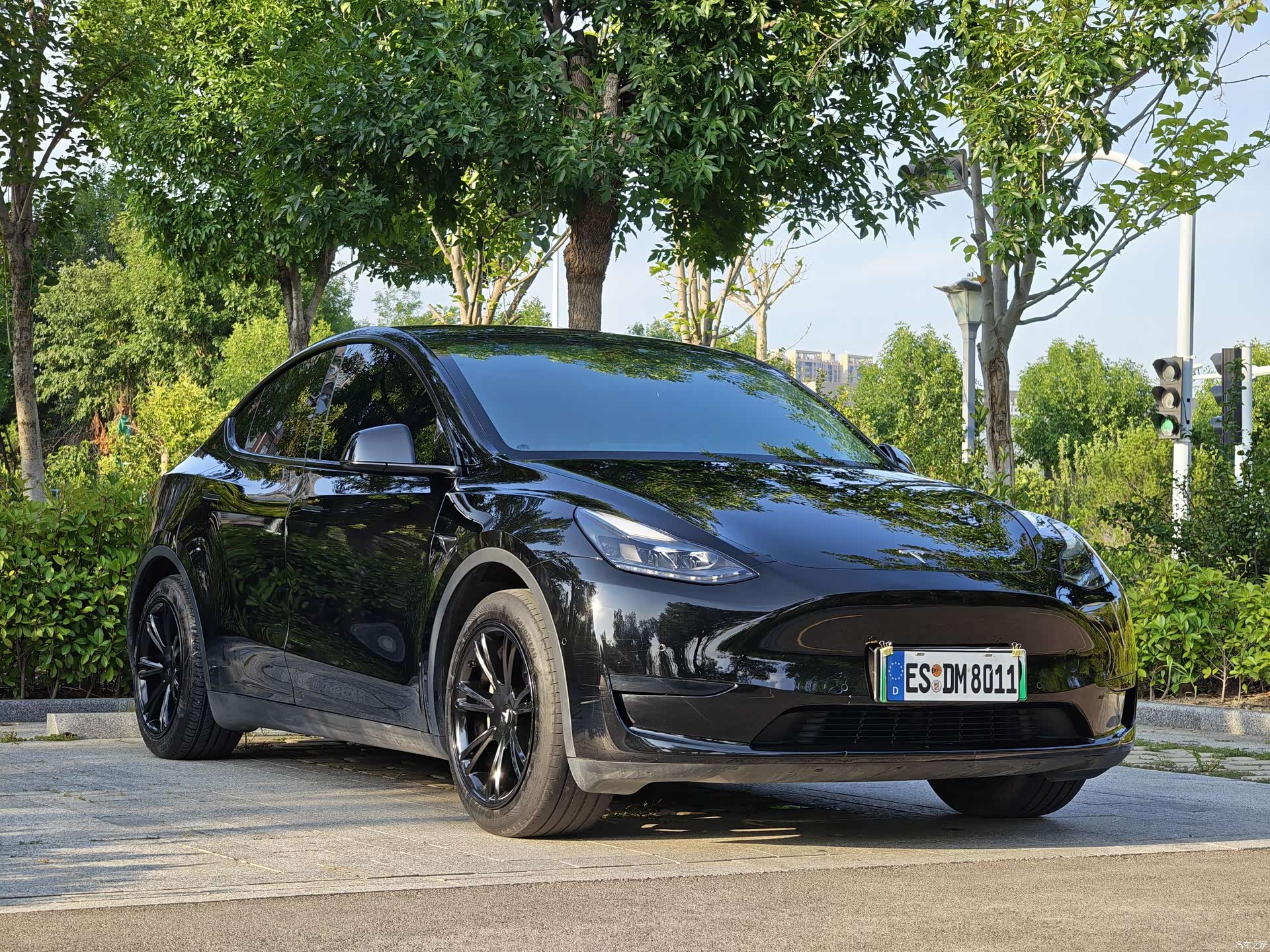 Tesla Model Y, 2024 1