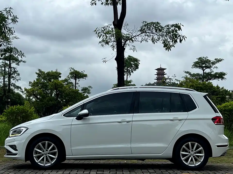 Volkswagen Golf*Jiayu