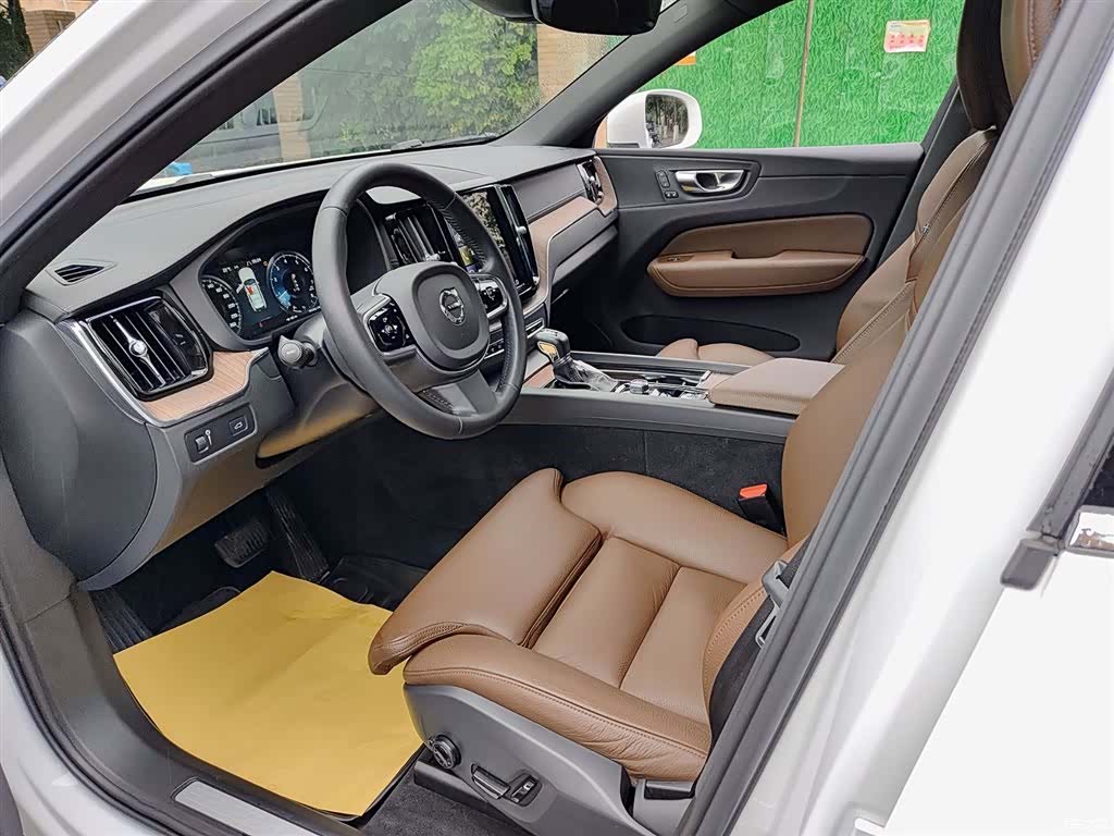 Volvo XC60, 2021 7