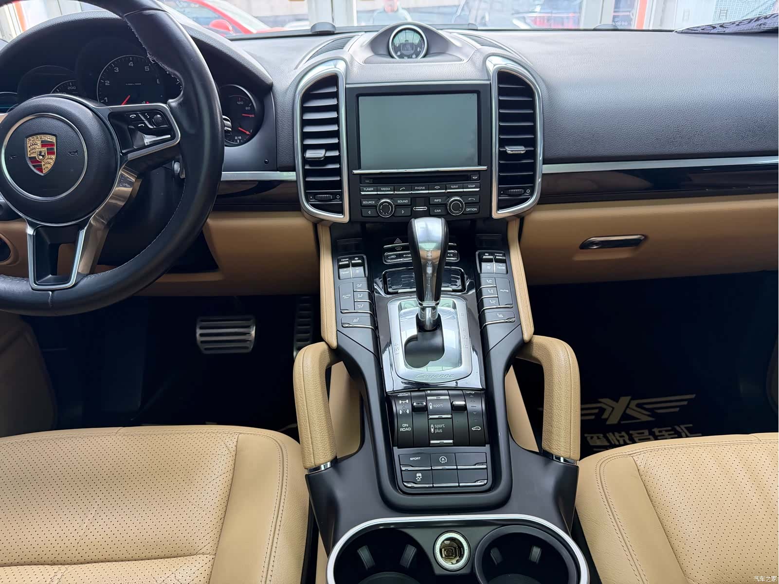 Porsche Cayenne, 2015 31
