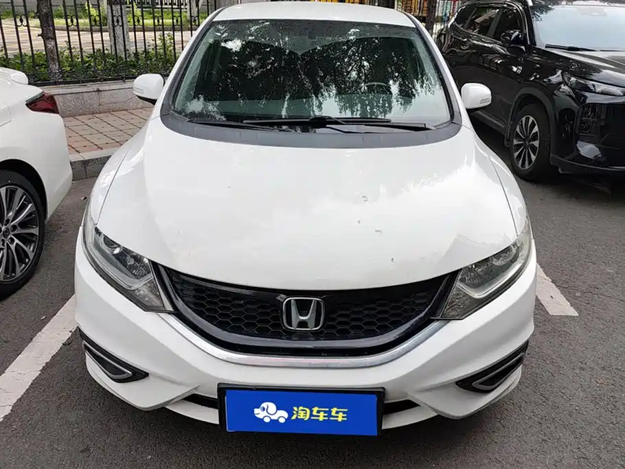 Honda Jade