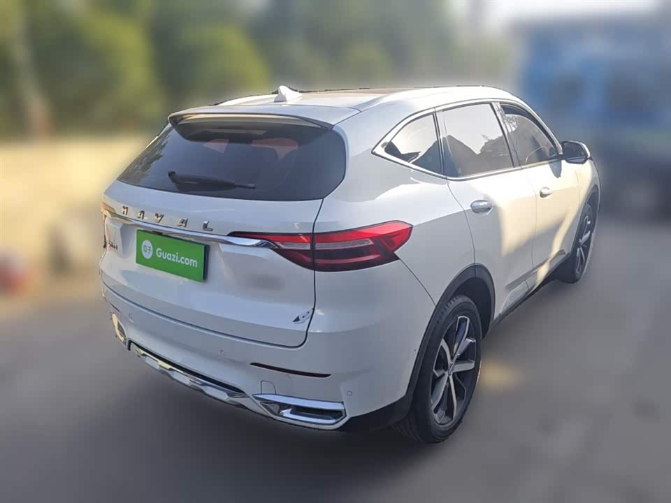 Haval F7