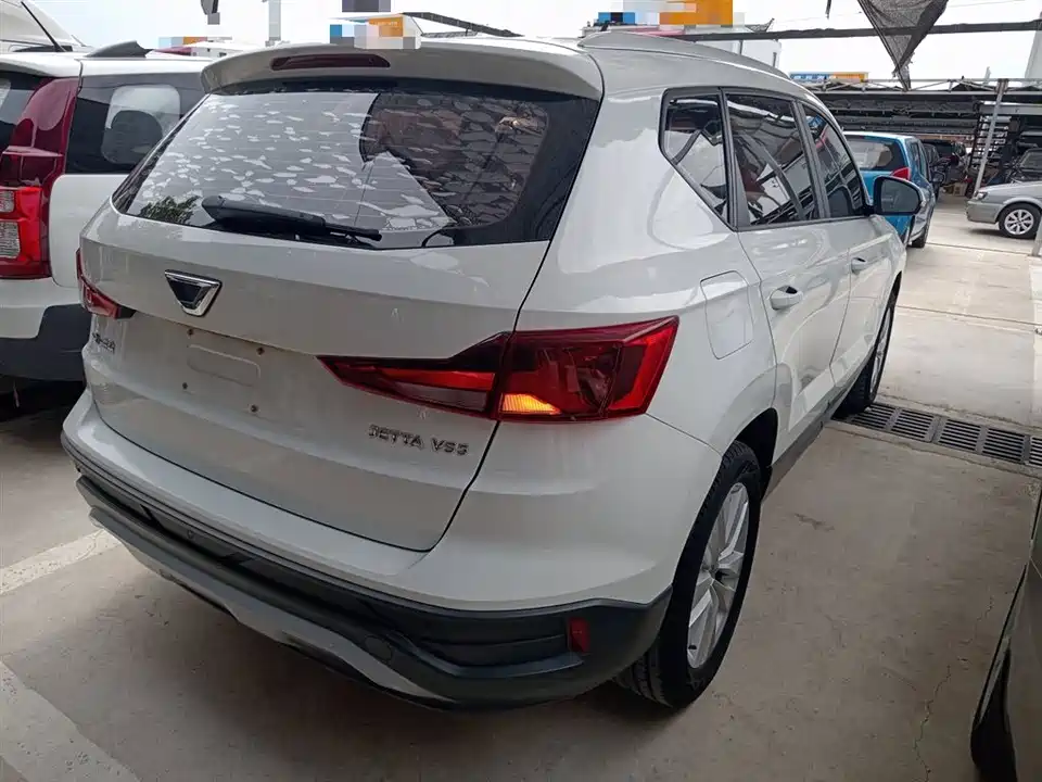 Jetta VS5