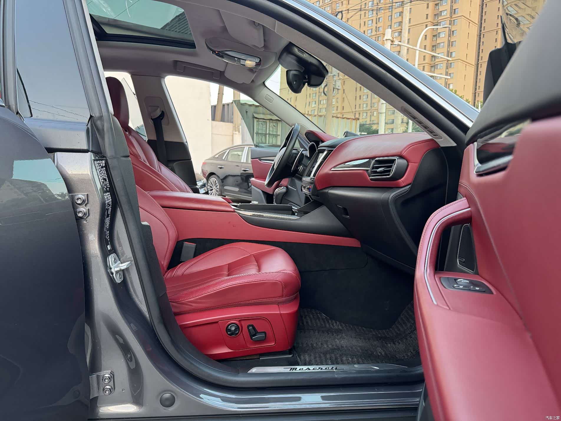 Maserati Levante, 2016 12