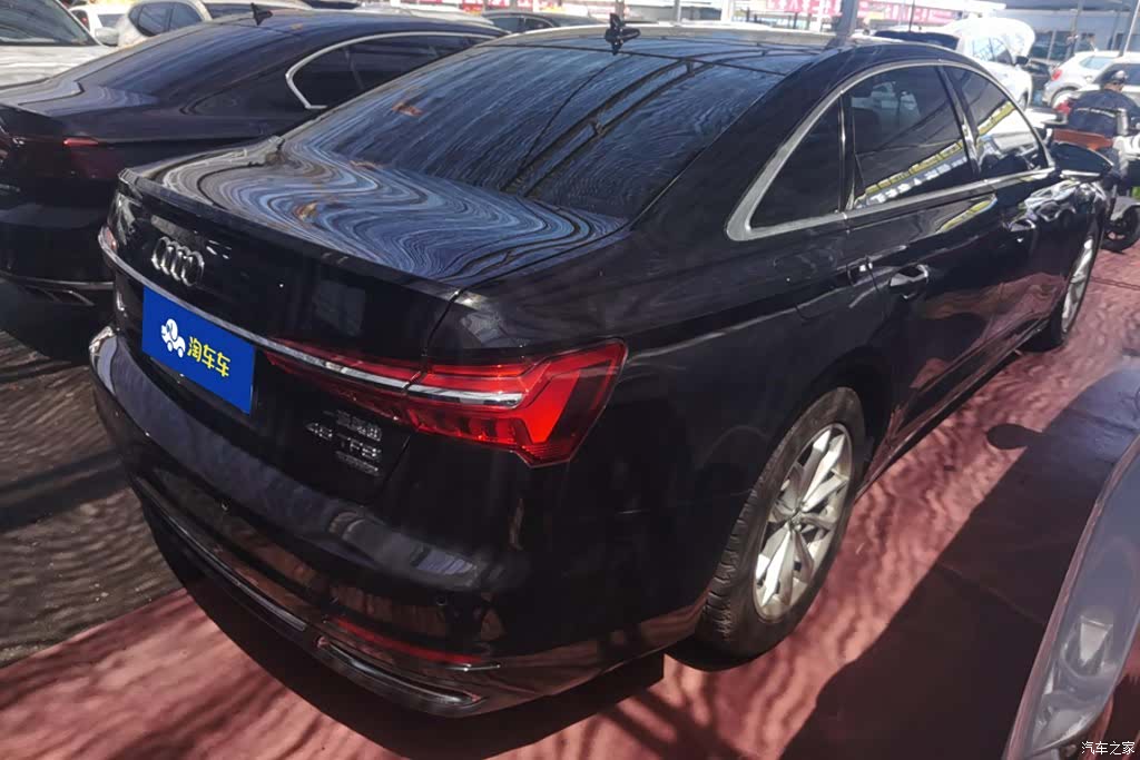 Audi A6L, 2021 3