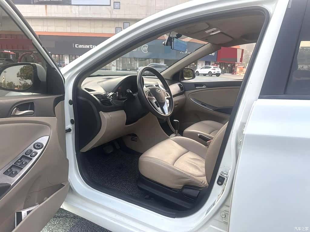 Hyundai GLS, 2016 4