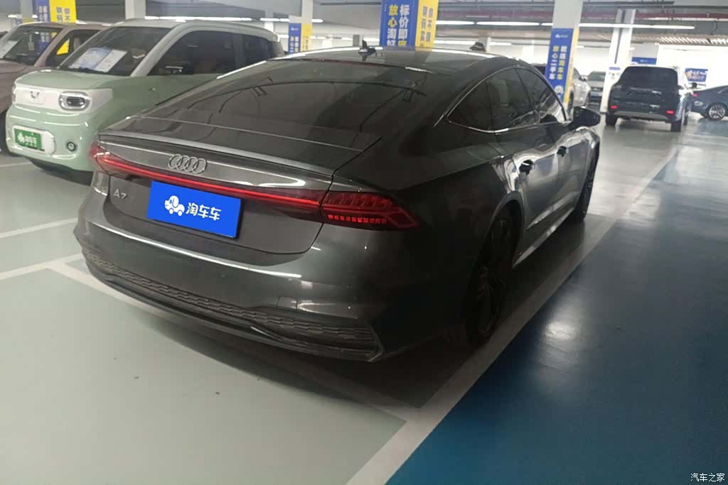 Audi A7, 2022 3