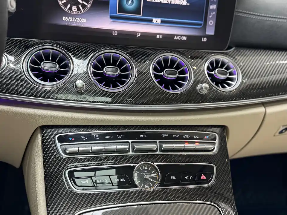 Mercedes-Benz E-class Mercedes-Benz E-class