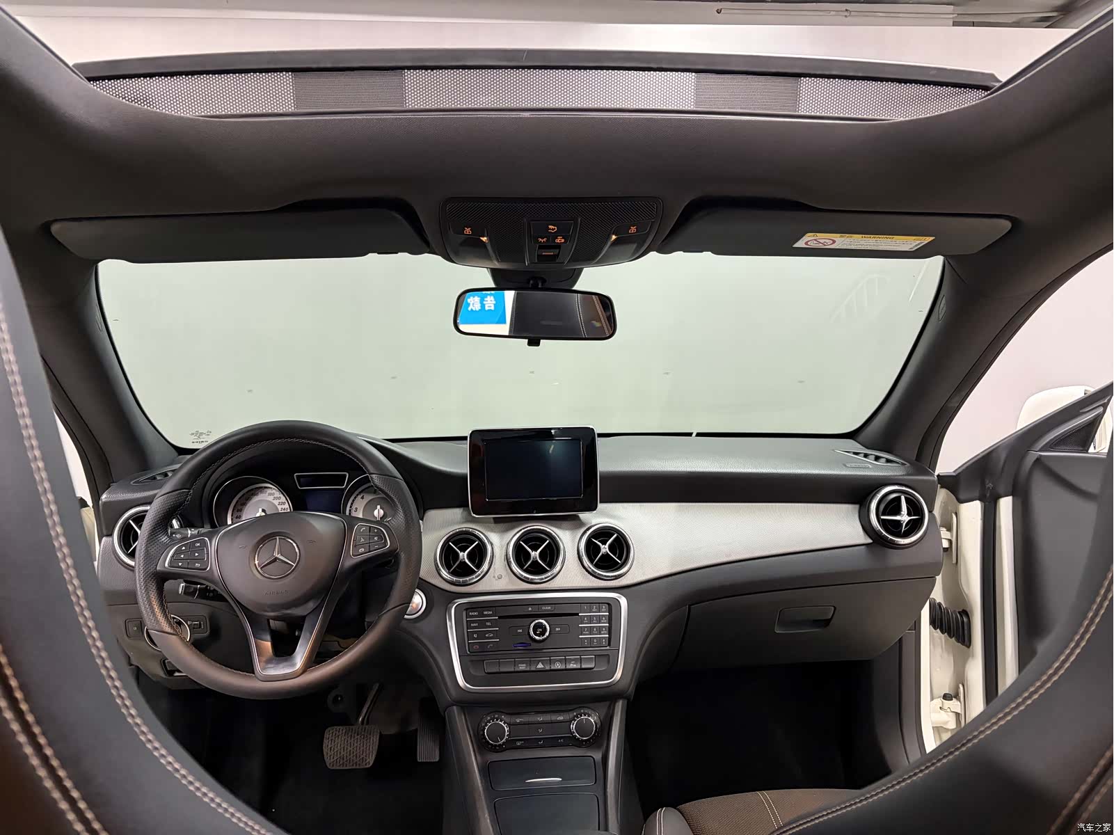 Mercedes-Benz CLA, 2016 12