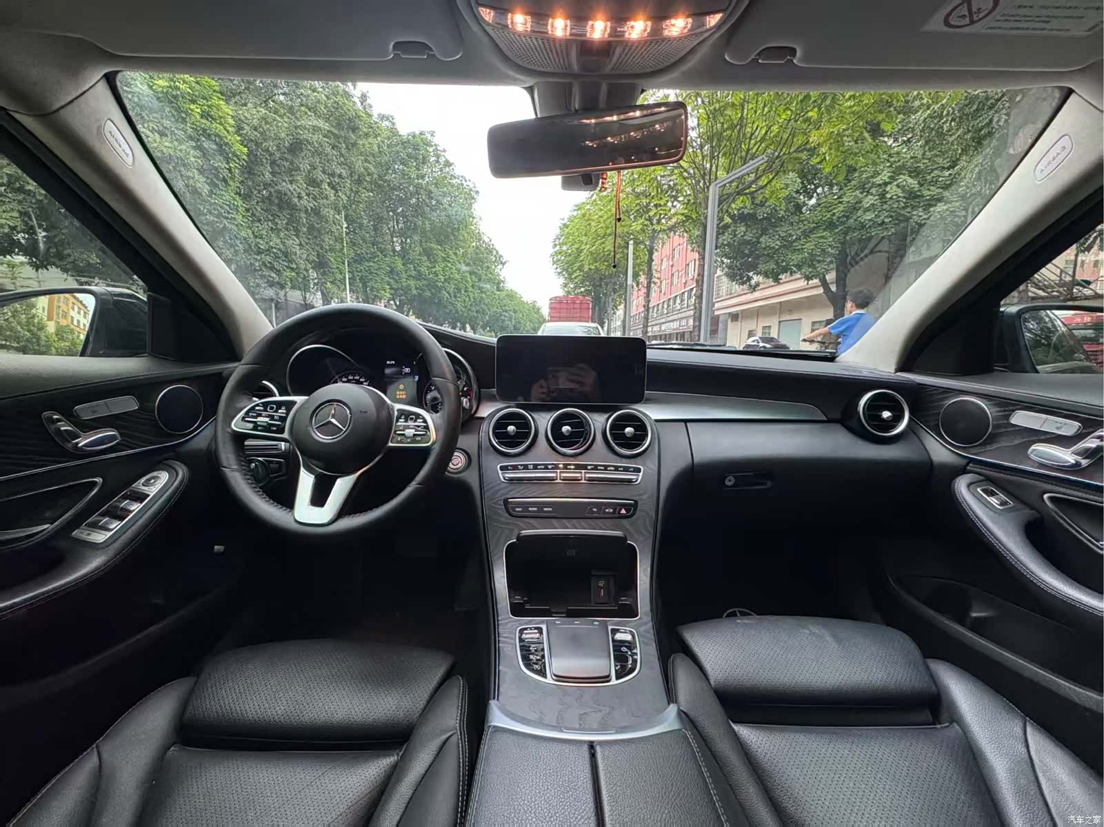Mercedes-Benz C-Class, 2019 4