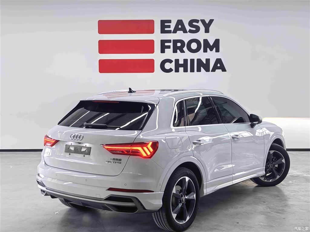 Audi Q3, 2022 все фото