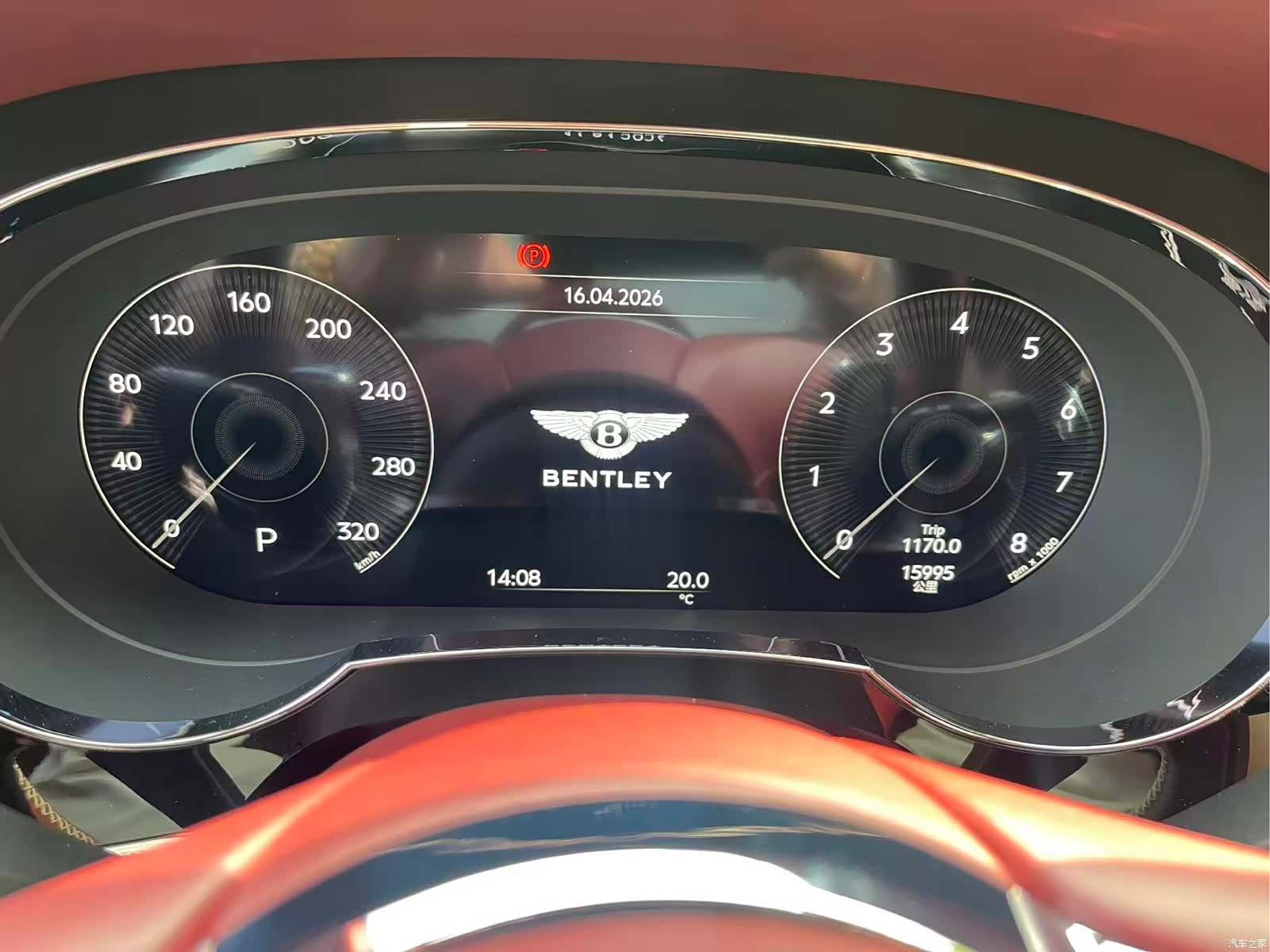 Bentley Bentayga, 2022 19