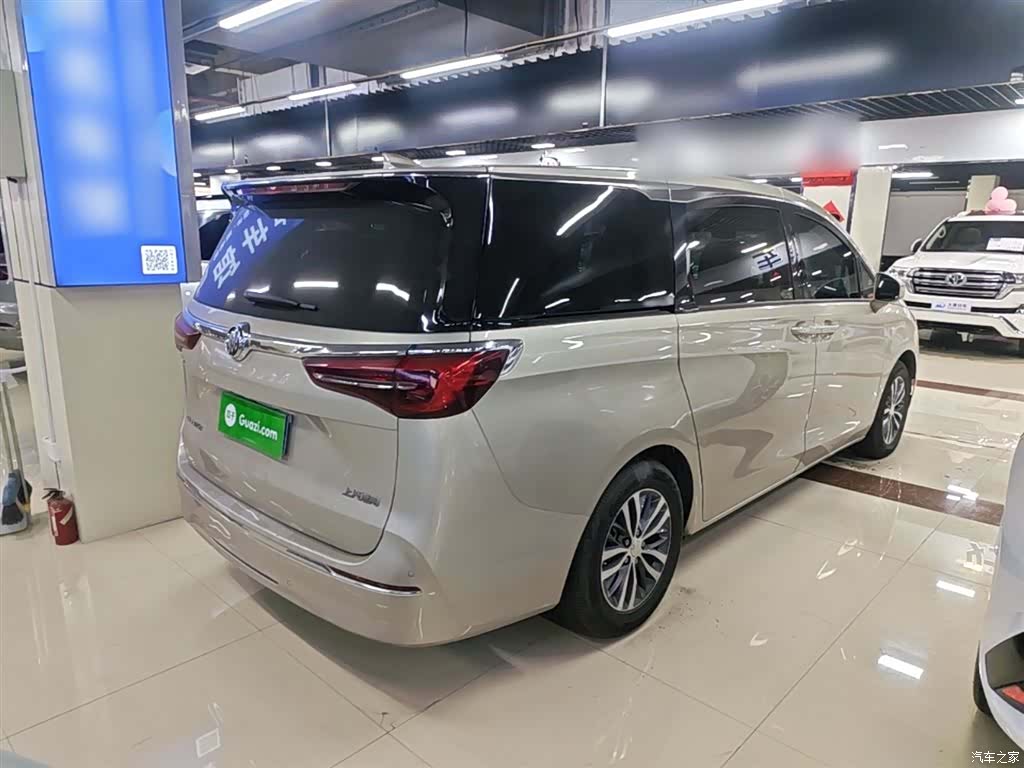 Buick GL8, 2021 7