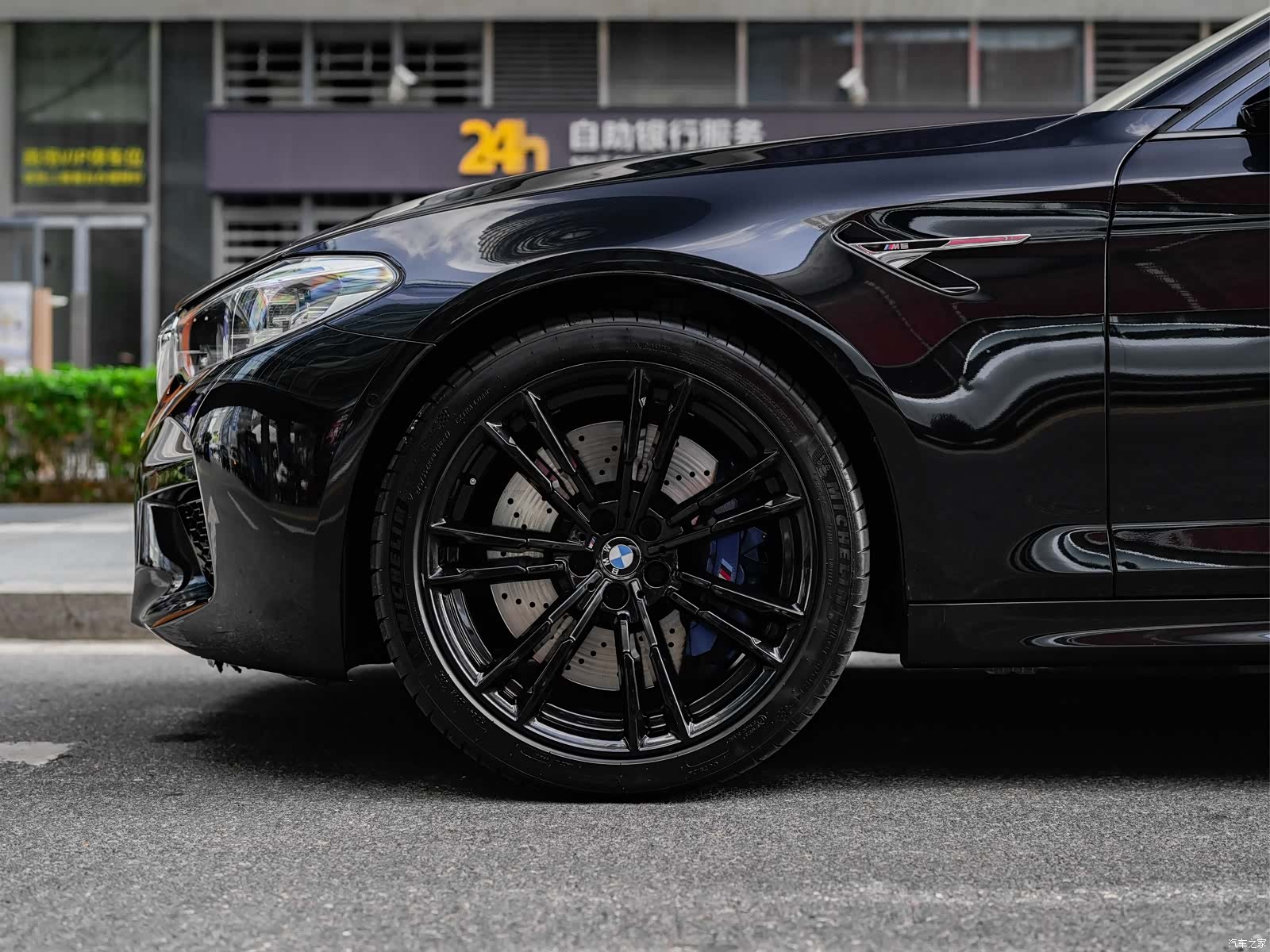 BMW M5, 2019 все фото
