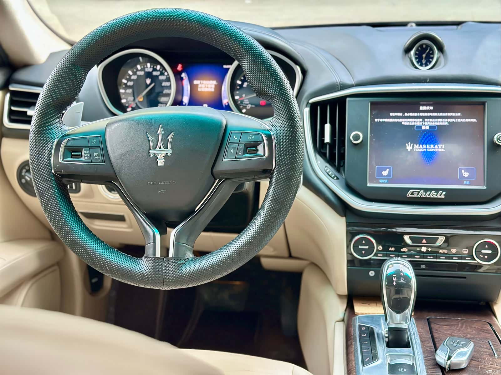 Maserati Ghibli, 2014 6