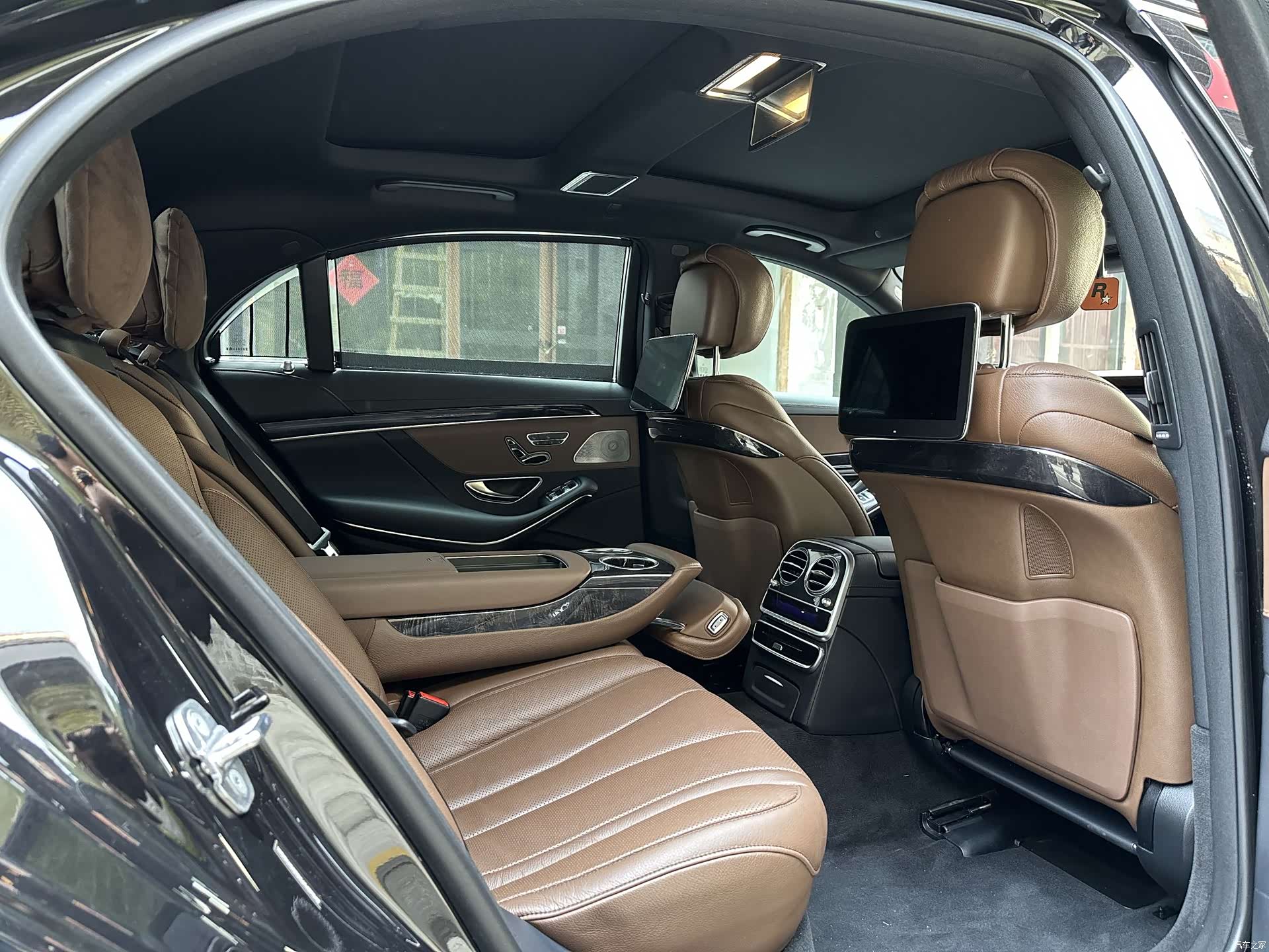 Mercedes-Benz S-Class, 2019 12