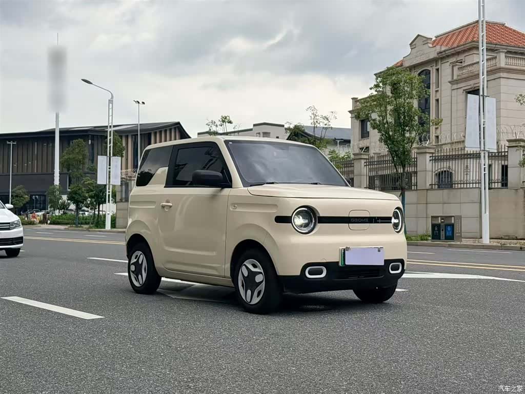 Geely Panda, 2025 4