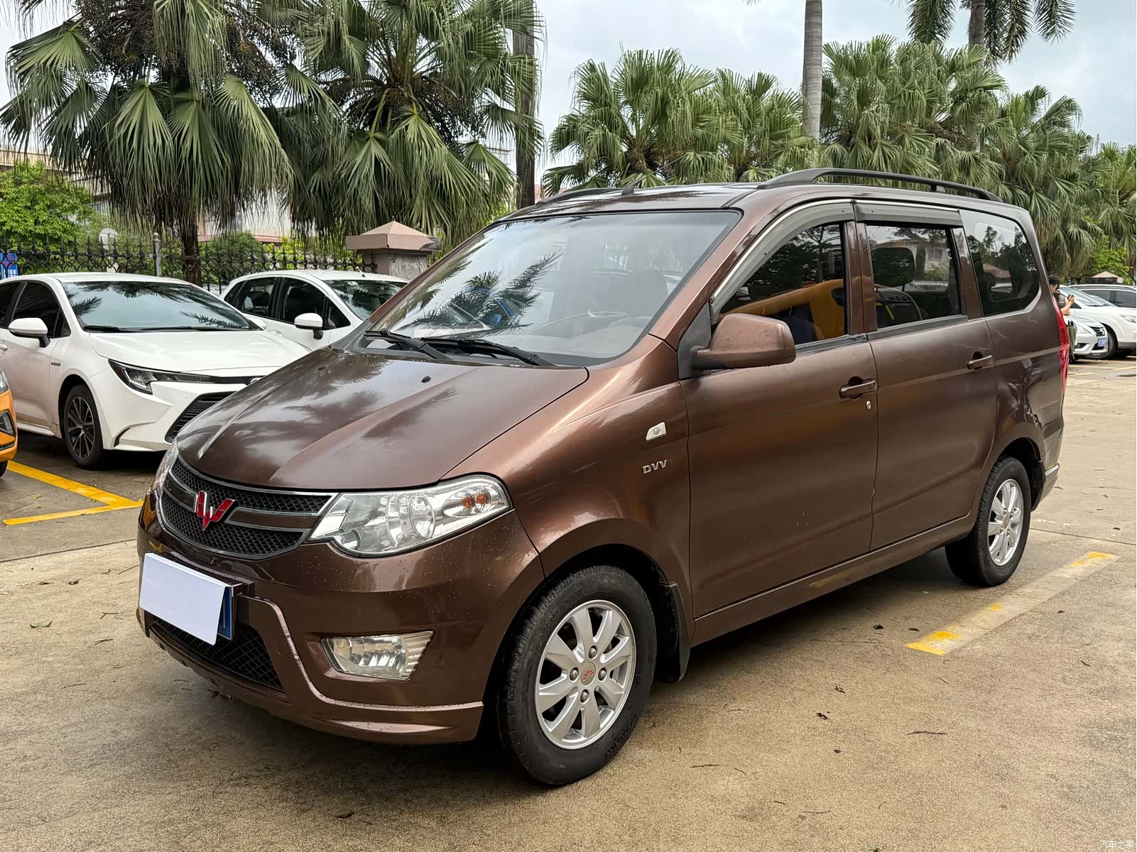 Wuling Hongguang, 2016 1