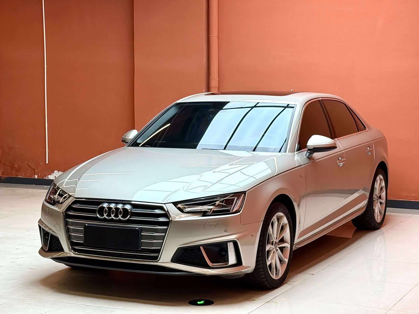 Audi A4L, 2020 1