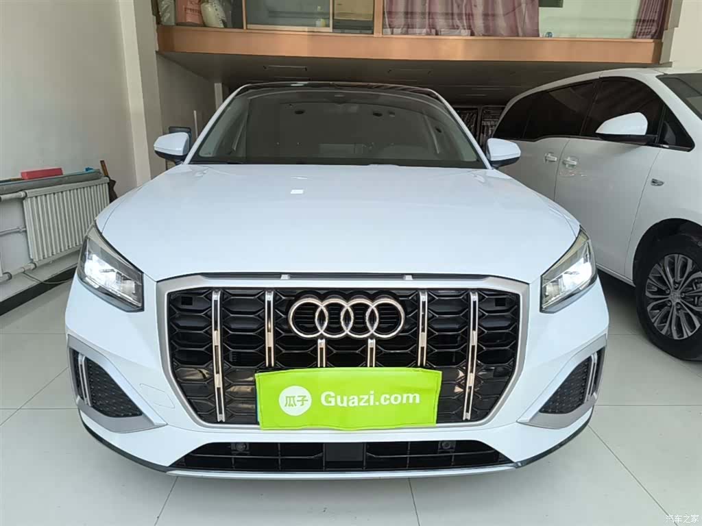 Audi Q2L, 2023 3
