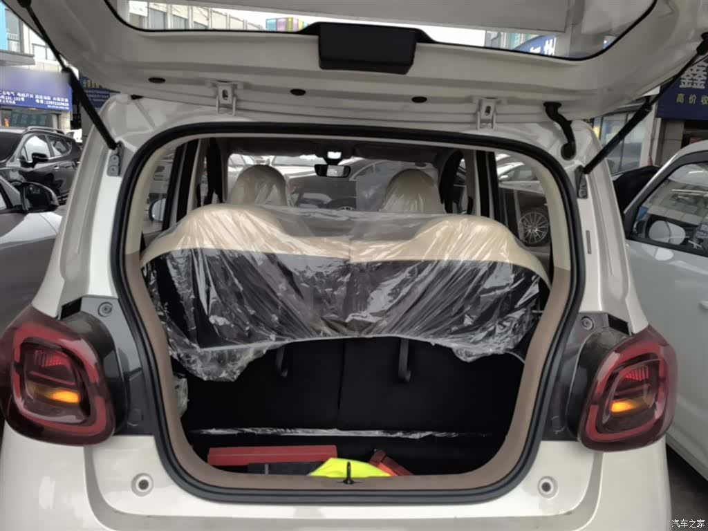 Wuling MINIEV, 2026 19