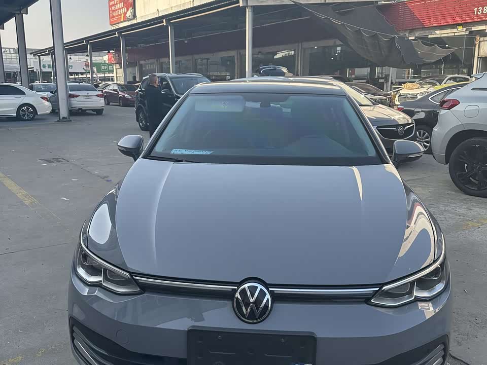 Volkswagen golf