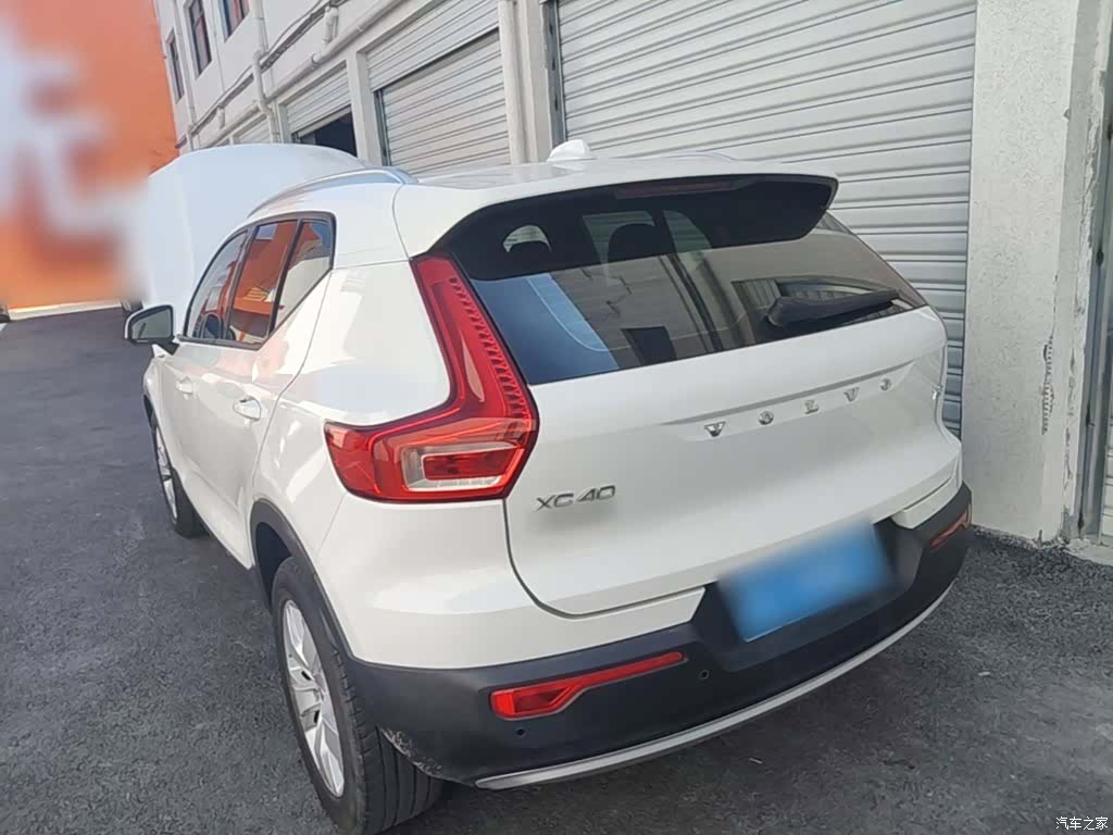 Volvo XC40, 2020 все фото