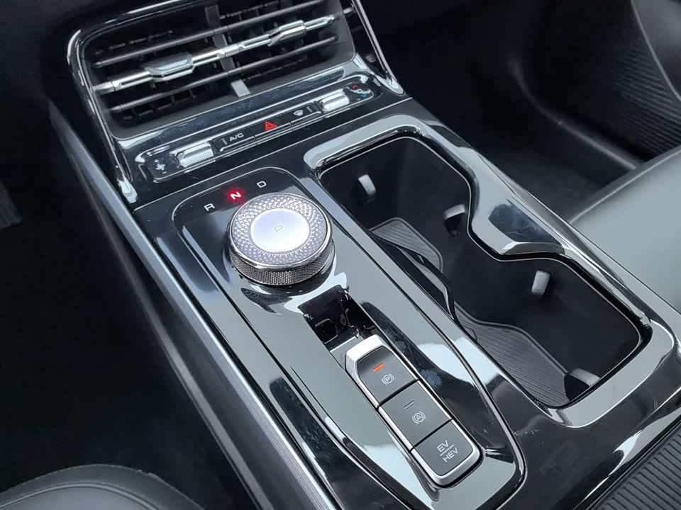 Wuling Wuling Starlight