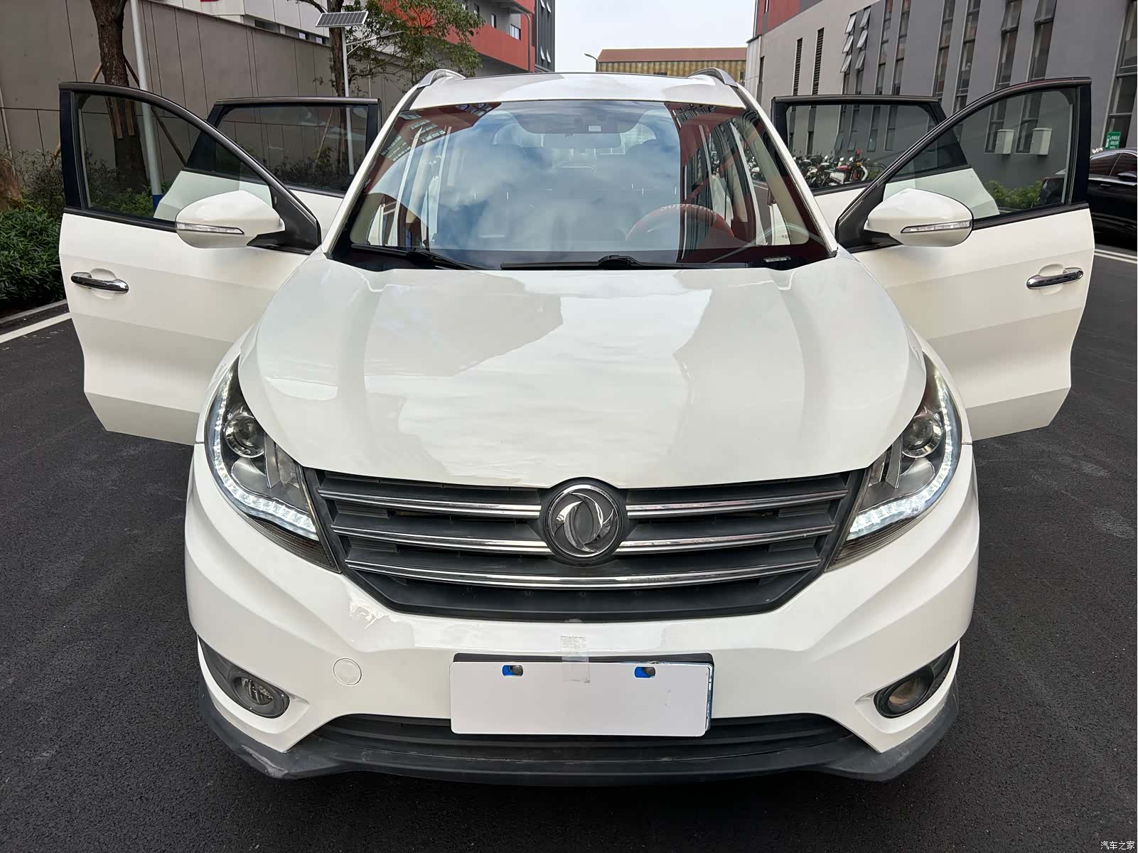 DongFeng 580, 2016 14