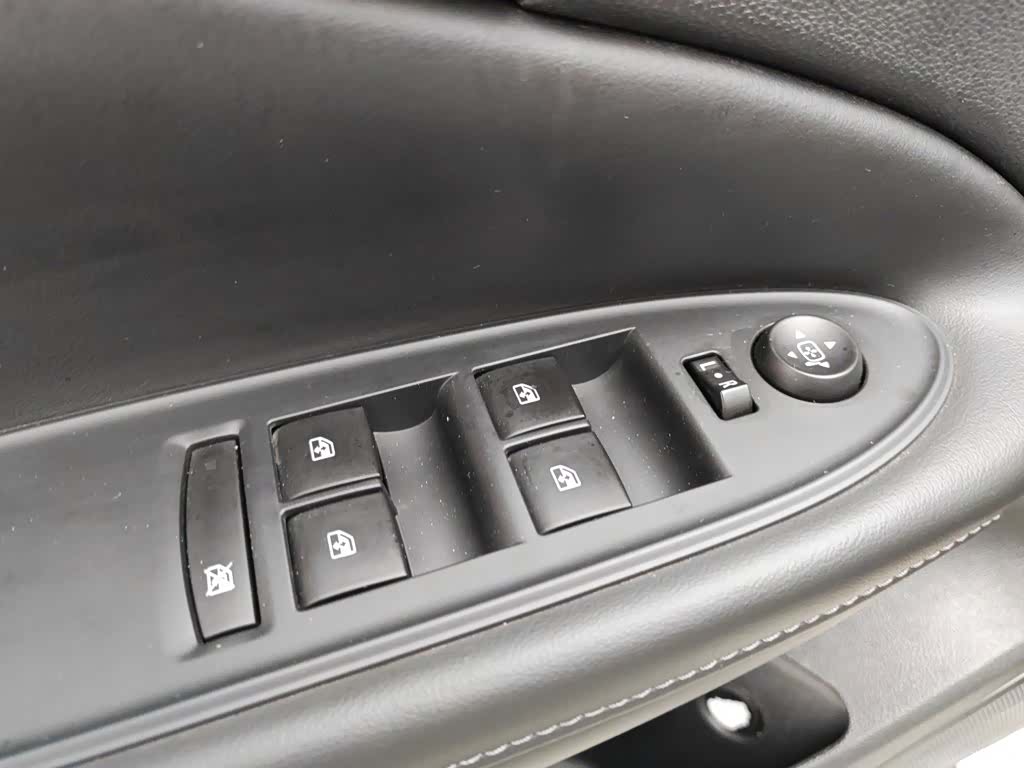Buick Verano, 2016 9