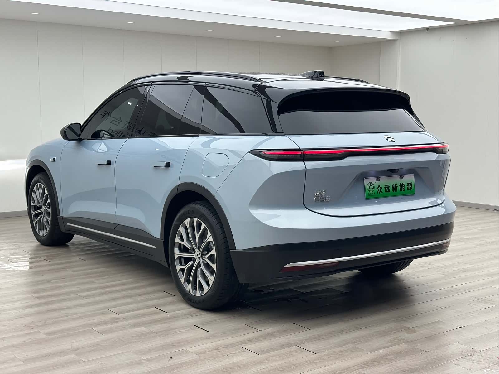 NIO ES6, 2024 27