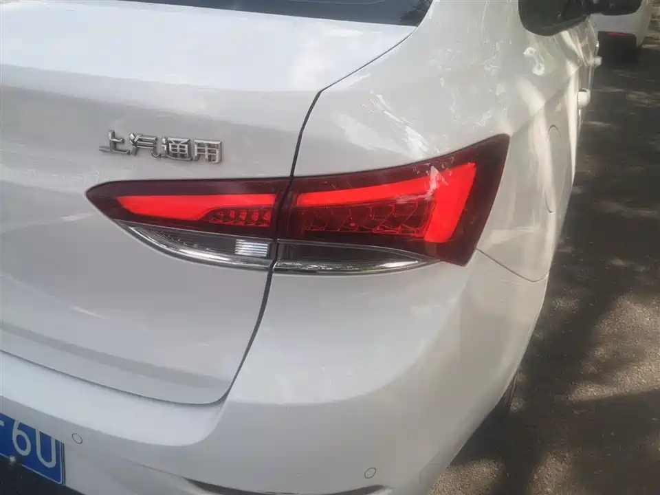 Buick Yinglang