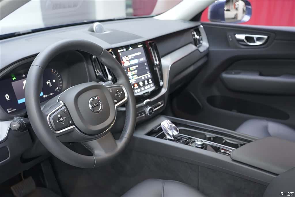 Volvo XC60, 2024 15