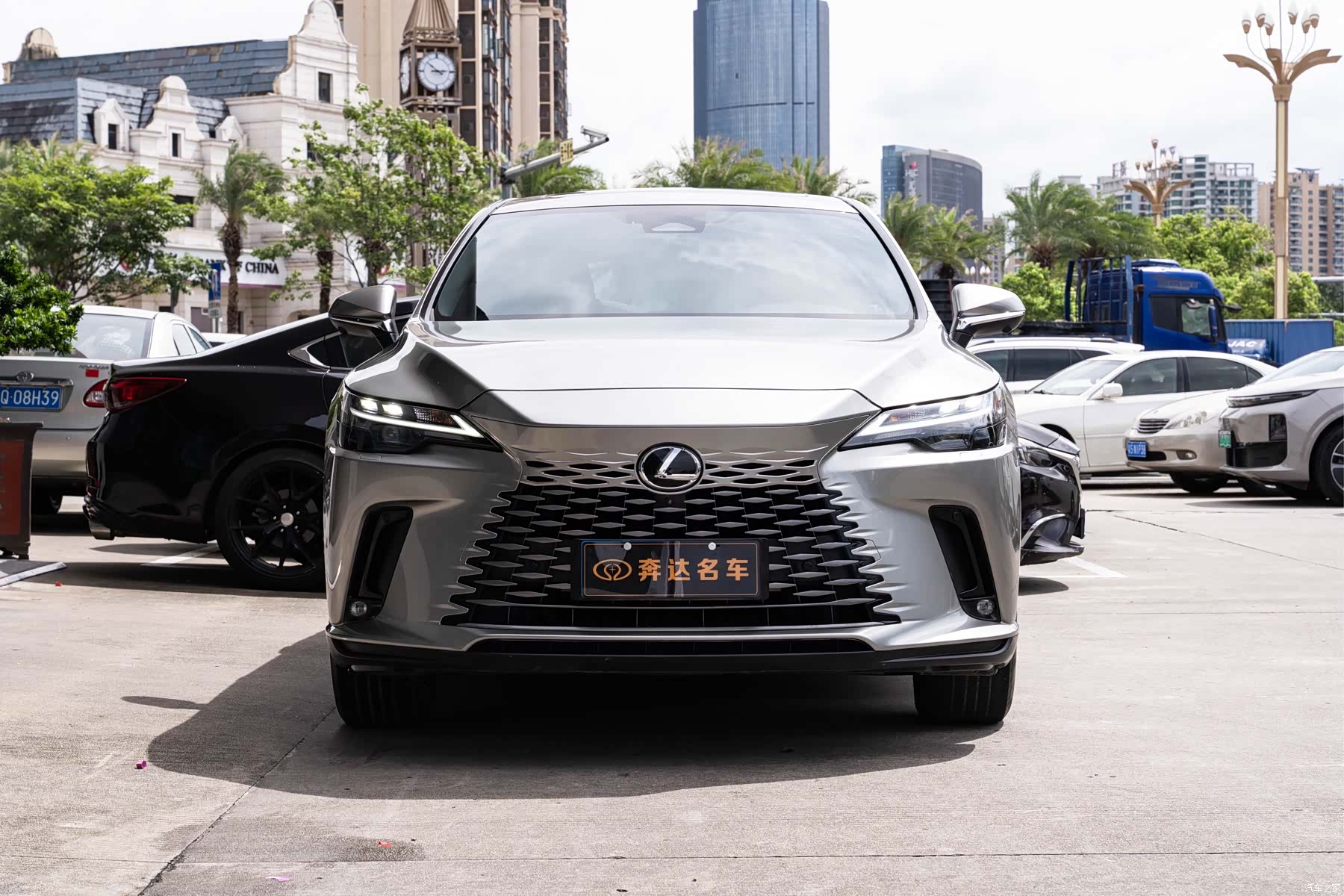 Lexus RX, 2023 2