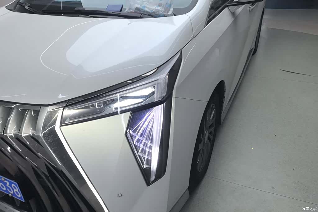 Trumpchi M8, 2023 все фото