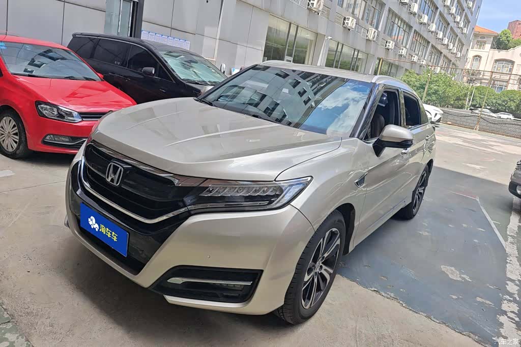 Honda UR-V