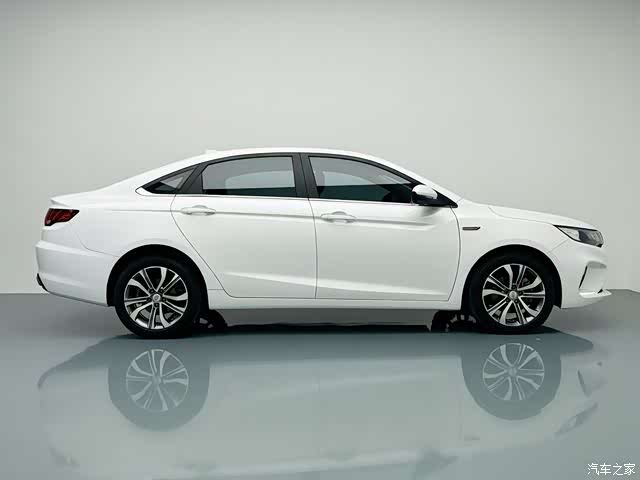 Geely Emgrand, 2018 10