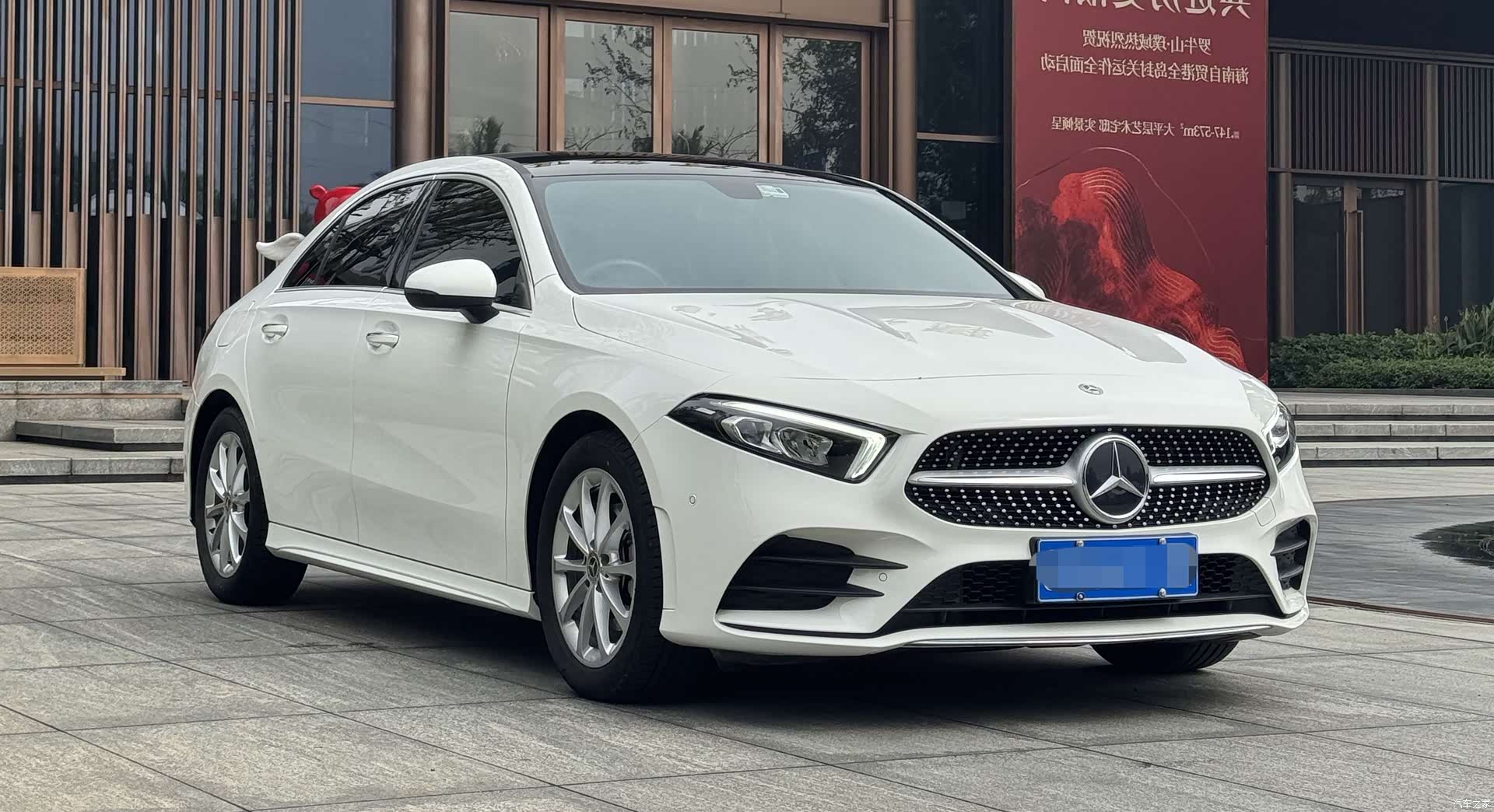 Mercedes-Benz A-Class, 2022 3