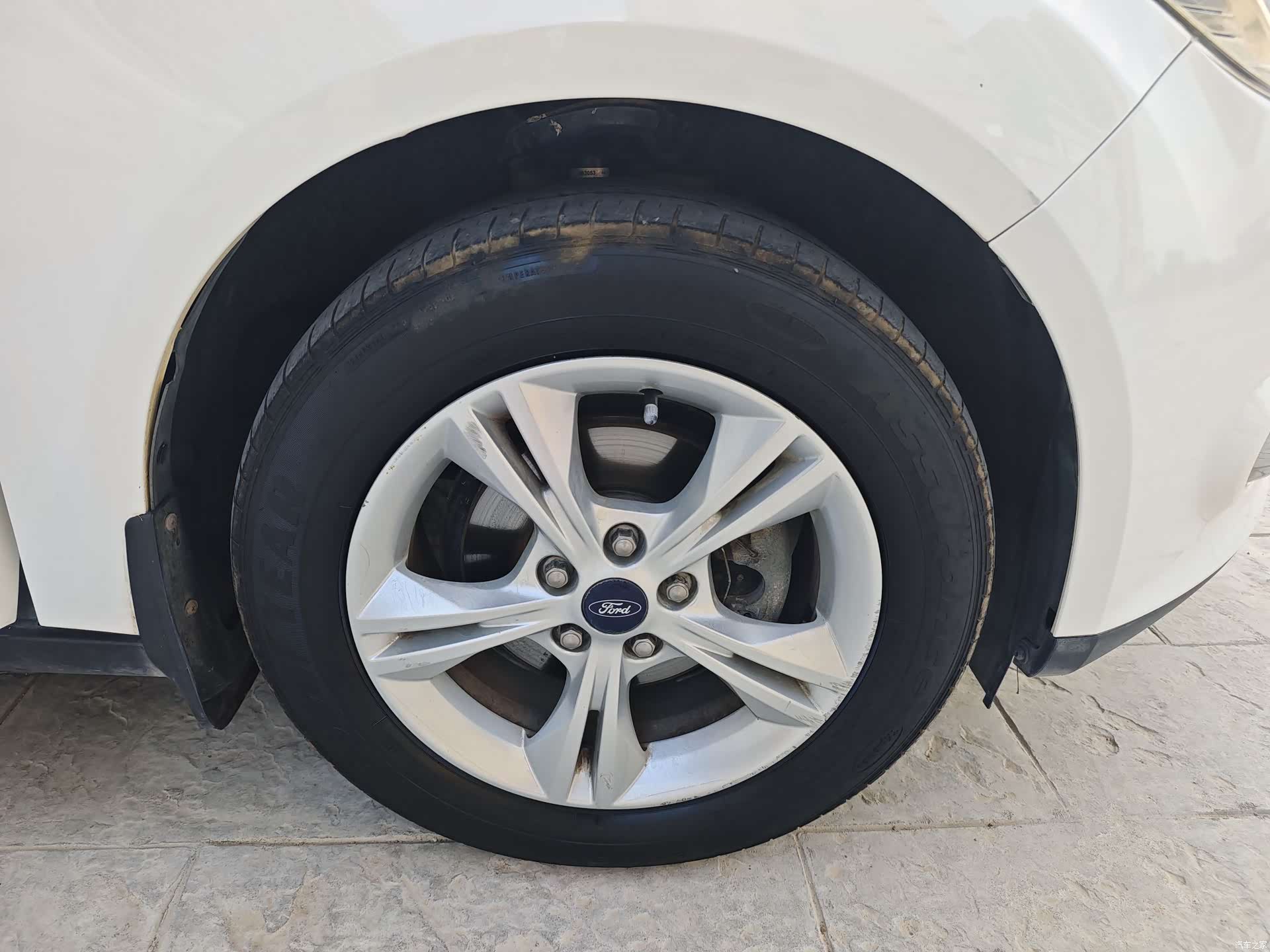 Ford Focus, 2014 15