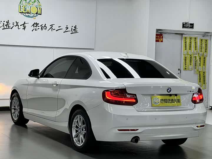 BMW 2 Series 2015 218i
