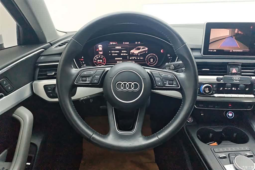 Audi A4L, 2018 15