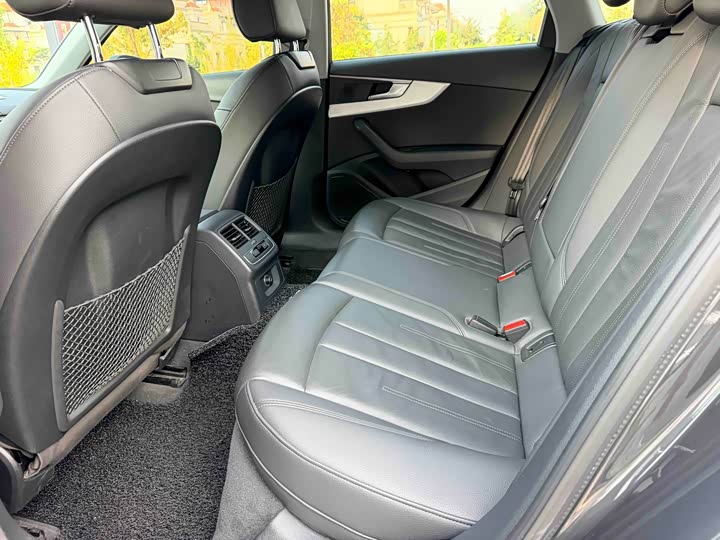 Audi A4 2020 Avant xian feng pai 40 TFSI shi shang dong gan xing