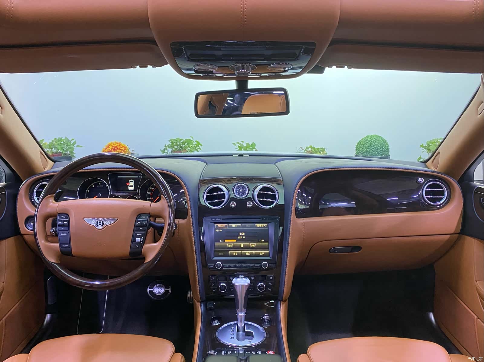 Bentley Flying Spur, 2012 8